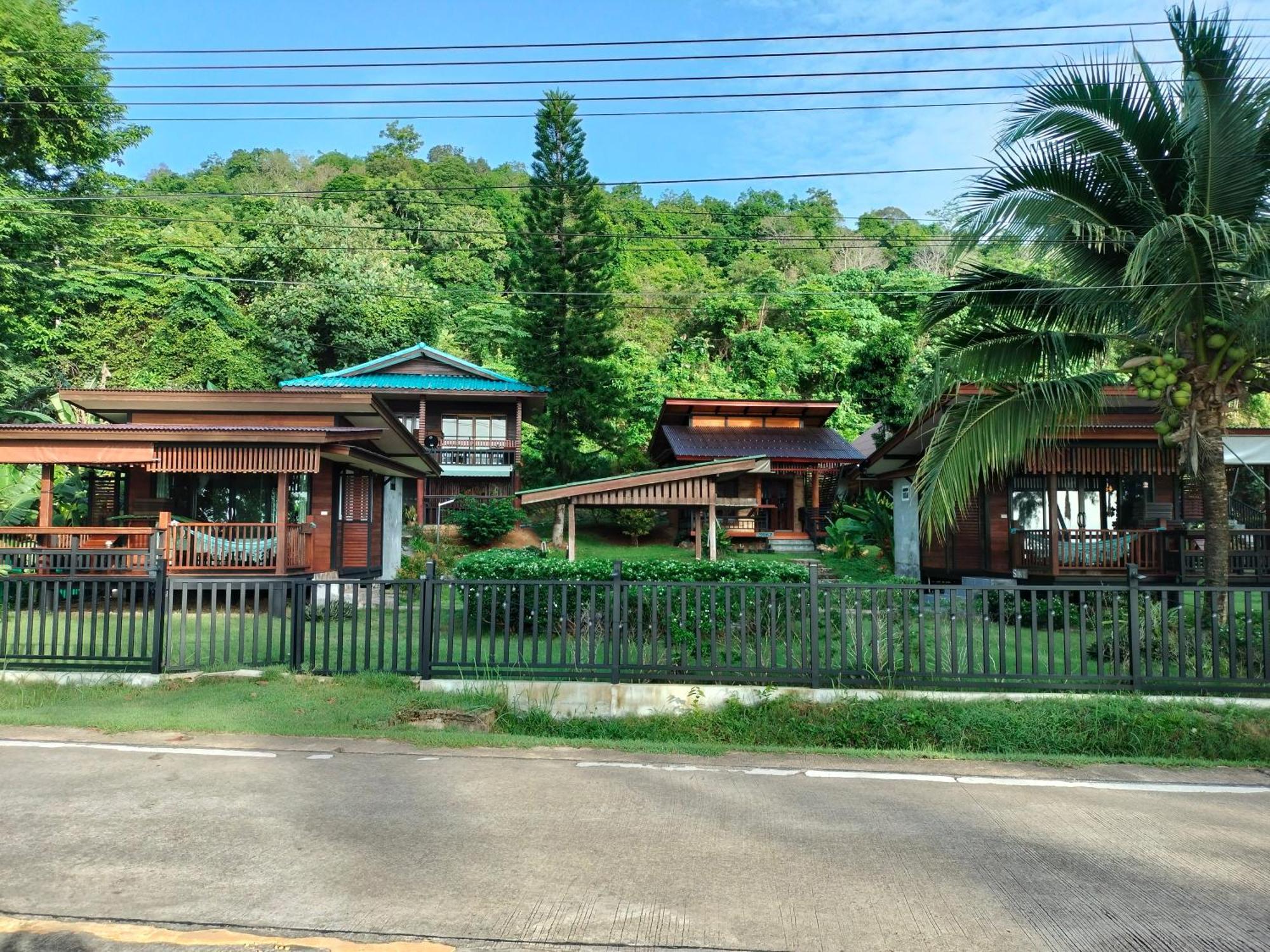 Suntisook Resort Ko Yao Noi Exterior photo